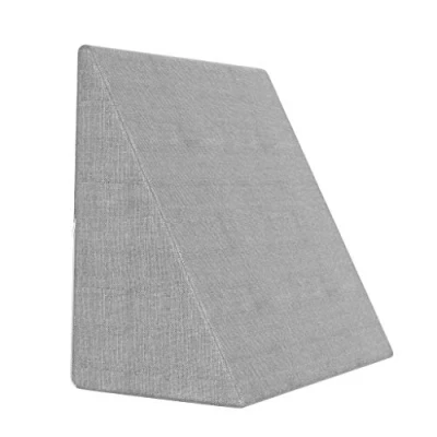 Afbeelding van bonmedico Wedge Pillow, wigkussen voor bed en bank van hoogwaardig schuim als leeskussen &amp; relaxkussen, sofakussen met intelligente wigvorm ook kniekussen te gebruiken in thuiskantoor, grijs