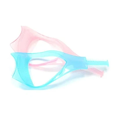 Afbeelding van 1pc 3 in 1 Eyelash Curler Comb Mascara Guard Template Card Curling Clip Aid Makeup Cosmetic Tool(Random Color)