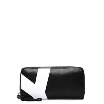 Afbeelding van SURI FREY Portemonnee Jessey Plane Zip Around Wallet Black Zwart
