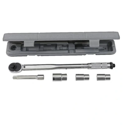 Afbeelding van Petex 44710000 momentsleutel 40 210 Nm, incl. 3 doppen 17/19/21 mm 1 verlenging