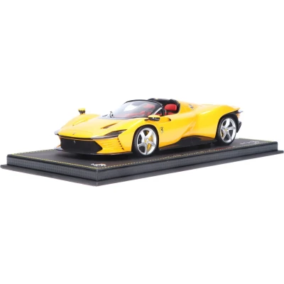 Afbeelding van Ferrari SP3 Daytona BBR Models Modelauto 1:18 2022 P18214H Schaalmodel