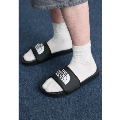 Afbeelding van Slipper The North Face Men Basecamp Slide III TNF Black White Schoenmaat 44,5