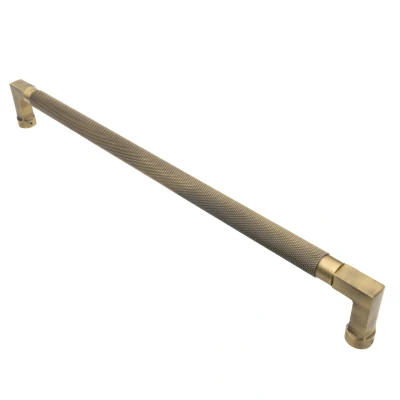 Afbeelding van Messtique Deurgreep &quot;Knurled&quot; 410mm Antiek Messing