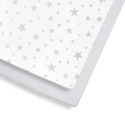 Afbeelding van Set van 2 hoeslakens voor kinderbedjes 140 x 70 cm sterrenontwerp licht, ademend en luxe jerseykatoen gemaakt om lang mee te gaan ontworpen ledikant babybedden