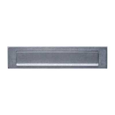 Afbeelding van Intersteel Briefplaat 340x75mm met klep/regenrand PVD RVS getrommeld