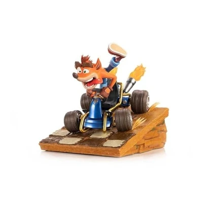 Afbeelding van First 4 Figuur Crash Team Racing Nitro Fueled Statue in Kart 31 cm Beeld