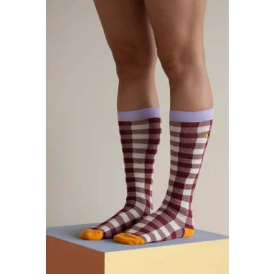 Afbeelding van Sticky Lemon Knee high socks gingham chocolate sundae + mauve lilac