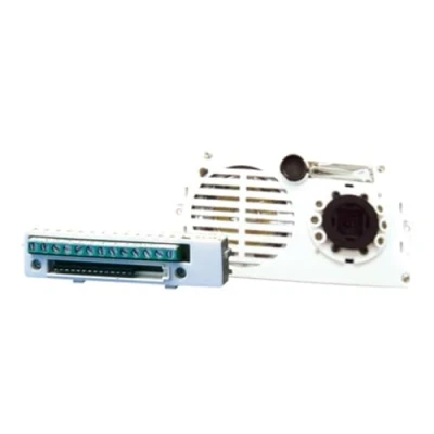 Afbeelding van Comelit audio videosysteem met simplebus color bekabeling en klemmenstrook voorzien van 1 4 groothoekcamera kleuren ccd 4680c