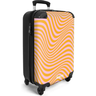 Afbeelding van NoBoringSuitcases.com® Handbagage koffer lichtgewicht Reiskoffer trolley Roze met oranje golvende lijnen Rolkoffer wieltjes Past binnen 55x40x20 en 55x35x25
