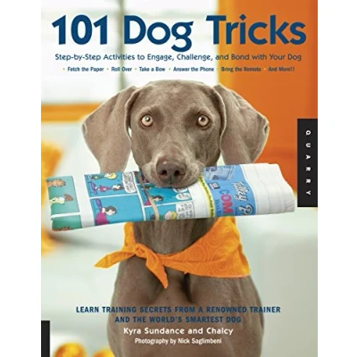 Afbeelding van 101 Dog Tricks: Step by Activities to Engage, Challenge, and Bond with Your (Volume 1)