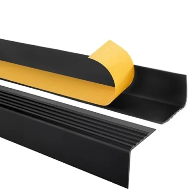 Afbeelding van Quest Traprandprofiel zelfklevend PVC kunststof trap randbescherming 50x42mm, zwart, 90cm