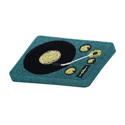 Afbeelding van Finally Home Groene platenspeler patch om op te strijken, DJ mengpaneel, old school strijkpatches, retro patches, vintage muziek patches