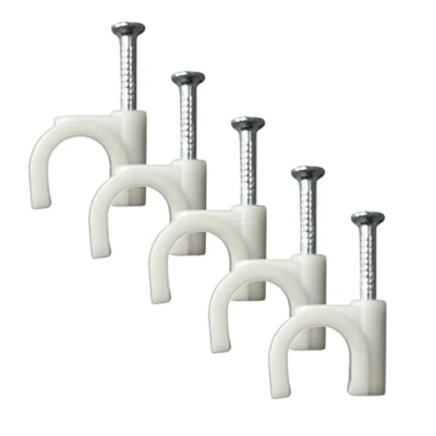 Afbeelding van Ronde witte kabelclips 10 mm met bevestigingsnagels 100 stuks