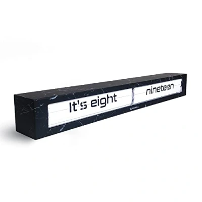 Afbeelding van Cloudnola Texttime Flip klok, rookeffect, wand of tafelklok, wanddecoratie, zwart wit, plank, 8 cm diep, 60 breed, werkt op batterijen, digitale retro klapklok