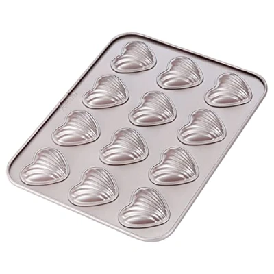 Afbeelding van CHEFMADE Madeleine bakvorm met 12 holtes, anti aanbaklaag, hartvorm, voor bakken in de oven (champagnegoud)