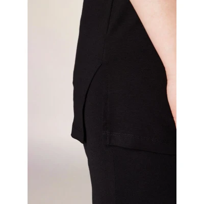 Afbeelding van Base Level Curvy top Alicia zwart