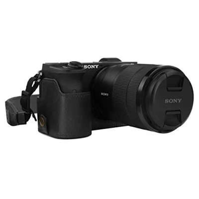 Afbeelding van MegaGear MG1807 ooit klaar lederen camera half geval compatibel met Sony Alpha A6600 zwart