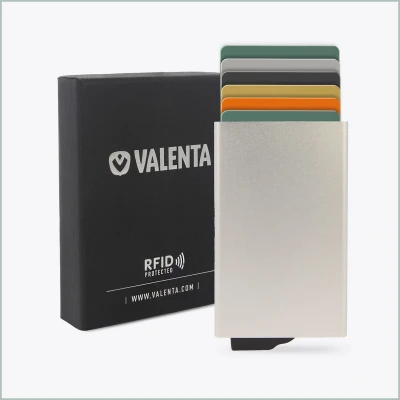 Afbeelding van Valenta Pasjeshouder Uitschuifbare Zilveren Kaarthouder met RFID Bescherming &amp; Handig Easy Out Systeem Aluminium Ruimte voor 7 Pasjes