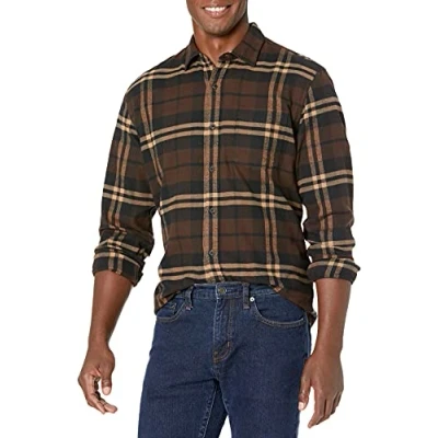 Afbeelding van Amazon Essentials Men&#039;s Flanellen overhemd met lange mouwen (verkrijgbaar in grote en maten), Donkerbruin Plaid, L