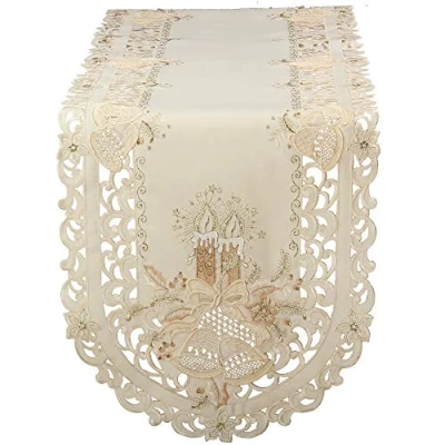 Afbeelding van Quinnyshop Betoverende kerst tafelband/tafelloper crèmewit met gouden kaarsen klokken borduurwerk grootte naar keuze (ca. 45 x 170 cm ovaal)