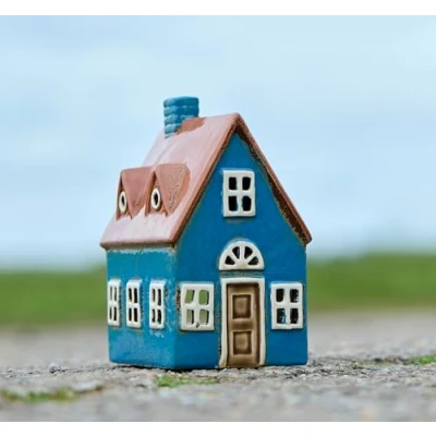 Afbeelding van Ib Laursen Keramieken huisje waxinelichthouder blauw bruine deur