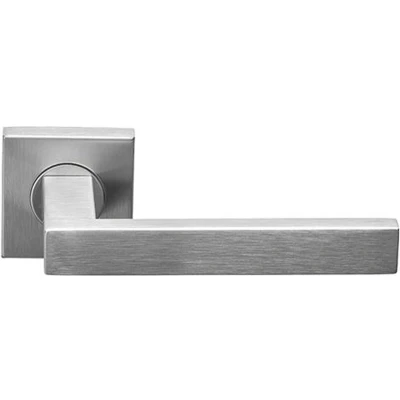 Afbeelding van Formani Deurkruk BASICS BSQ2 G geveerd op vierkant rozet mat RVS