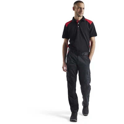 Afbeelding van Blaklader Industrie werkbroek stretch met kniezakken 1448 1832 Zwart/Rood D104