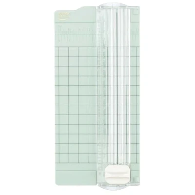 Afbeelding van Vaessen Creative Mini papiersnijder, kleine papiersnijmachine, snijdt maximaal A5 formaat, guillotine, scrapbook, hefboomsnijder, 16,5 x 15,3 cm, mintgroen