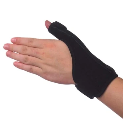 Afbeelding van VITTO Omkeerbare duimspalk steunbeugel/spica voor linker en rechterhand met polssteun (Lite, Medium Zwart)