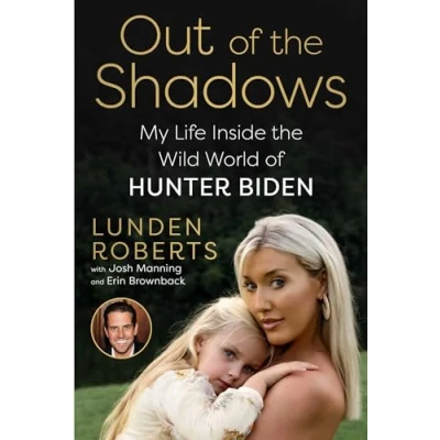 Afbeelding van Out of the Shadows