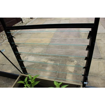 Afbeelding van Halls louvreraam Qube 6L, 610 x mm veiligheidsglas zwart