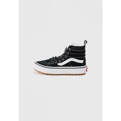 Afbeelding van VANS MTE SK8 Hi sneakers zwart/wit