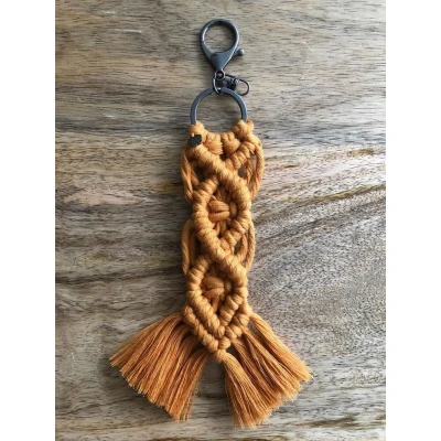 Afbeelding van sleutelhanger, macrame geknoopte sleutelhanger 204 oker