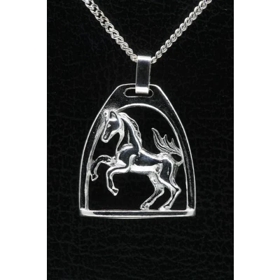 Afbeelding van Zilveren Paard in stijgbeugel ketting hanger