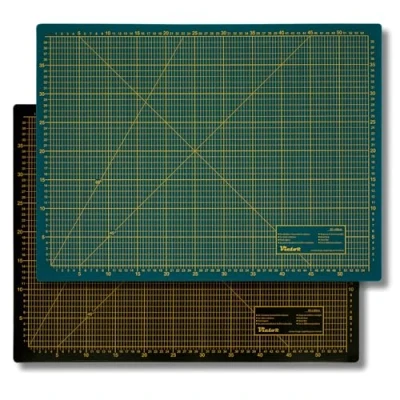 Afbeelding van Snijmat Groen Zwart 45x60cm 3 laags A2 Zelfherstellend Knutselonderlegger Snijonderlegger Bureauonderlegger Bureaunaaionderlegger