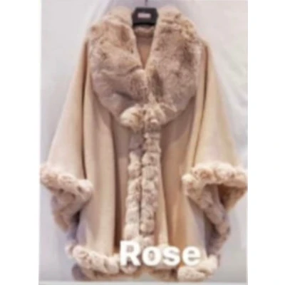 Afbeelding van Dames warme Poncho fijn gebreid met Imitatiebont 19550 Onesize Beige/roze