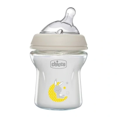 Afbeelding van Chicco Natural Feeling Anticolic fles, 0 maanden + 150 ml, van glas, fles met zuignap zachte en flexibele siliconen, geschikt voor gemengde borstvoeding, langzame doorstroming, neutrale kleur