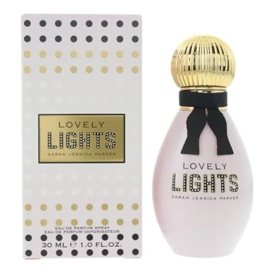 Afbeelding van Lovely Lights By SJP EDP Spray voor vrouwen verleidelijke, vrolijke geur geïnspireerd door New York City mix van bloemen, houtachtige en muskusachtige noten kamperfoelie, gardenia, amber