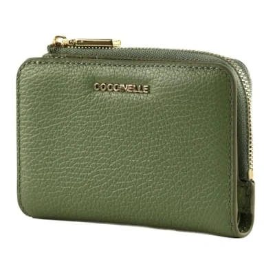 Afbeelding van COCCINELLE Leren portemonnee Metallic Soft Wallet Greenery mintgroen