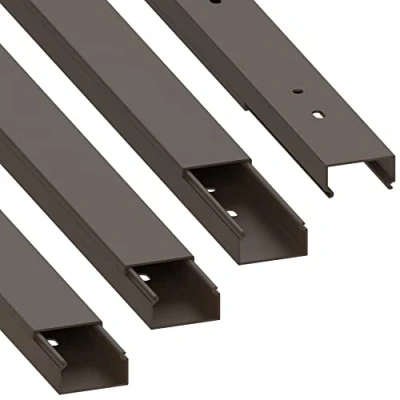 Afbeelding van Gutting kabelgoot (met montagegaten in de bodem) 30x15 mm van PVC, kleur: bruin, lengte 4 m (4 x 1 lengte)