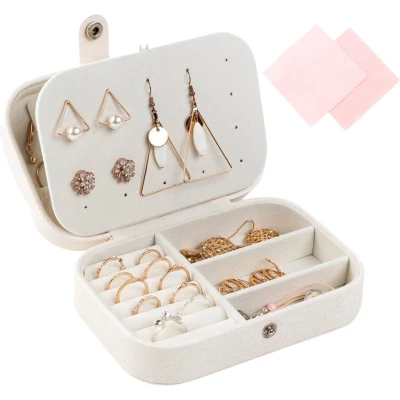 Afbeelding van Behave Luxe Sieradendoos Dames Bijouteriedoos Wit Juwelen Reisdoos Meisjes met 2 Sieraden Glansdoekjes