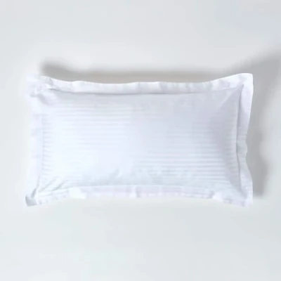 Afbeelding van HOMESCAPES Witte zuivere Egyptische katoenen King Size Oxford kussensloop, 330 en 500 draadtelling percal equivalent satijnen kussensloop met streepje, set van 2