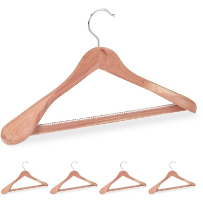 Afbeelding van Relaxdays 10x kleerhangers hout kledinghangers anti motten cederhout broekhangers