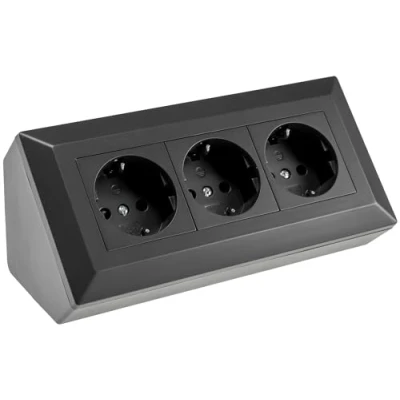 Afbeelding van DELPHI stekkerblok 3 voudig, kleur zwart, 250V/16A, 3600W, opbouw