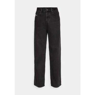Afbeelding van Diesel heren D macro straight leg jeans met gekleurde wassing in de kleur Zwart, maat: W29/L30