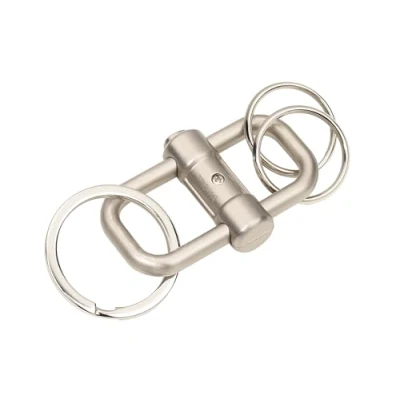 Afbeelding van Sleutelhanger 2 weg sleutel met 3 sleutelhangers in maten