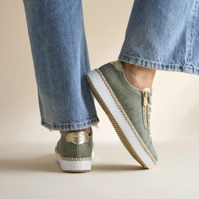 Afbeelding van RIEKER M2940 52 Sneaker kaki maat 39
