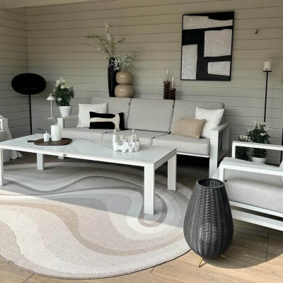 Afbeelding van Organisch gevormd buitenkleed Loop Stone Linnen 240 x 340 (XL) Interieur05