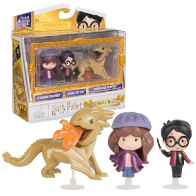 Afbeelding van Wizarding World, Harry Potter, Micro Magical Moments Jaar 4 set met Harry, Hermelien, Hongaarse Hoornstaart en displaydoosje