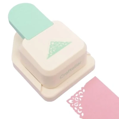Afbeelding van Craftelier Drukhefboom filigraan vormige hoekpons voor stansen op papier en karton Speciaal scrapbooking ambachten Formaat 5 x 3,5 3,3 cm